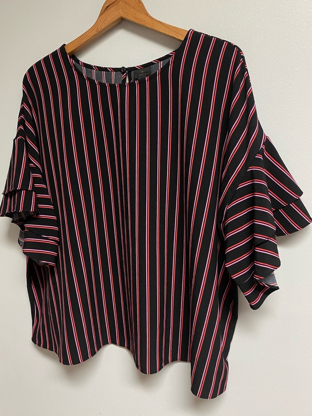 WORTHINGTON FLUTTER SLEEVE TOP - 2X - Picture 5 of 8